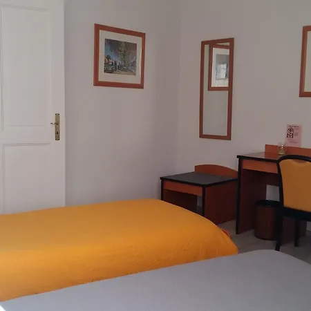 Hotel Du Lion D'or 3*